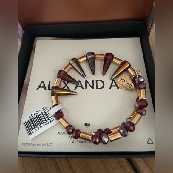 NWT Alex and Ani “depths of the wild” wrap bracelet - Picture 3 of 4